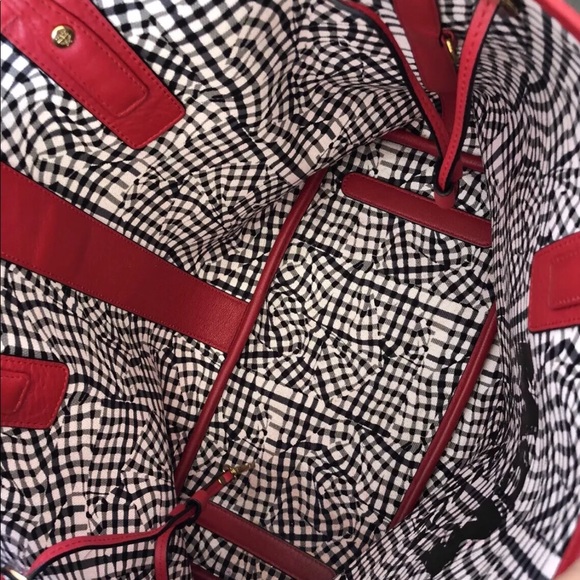 Only 1 - Picture 4 of 8